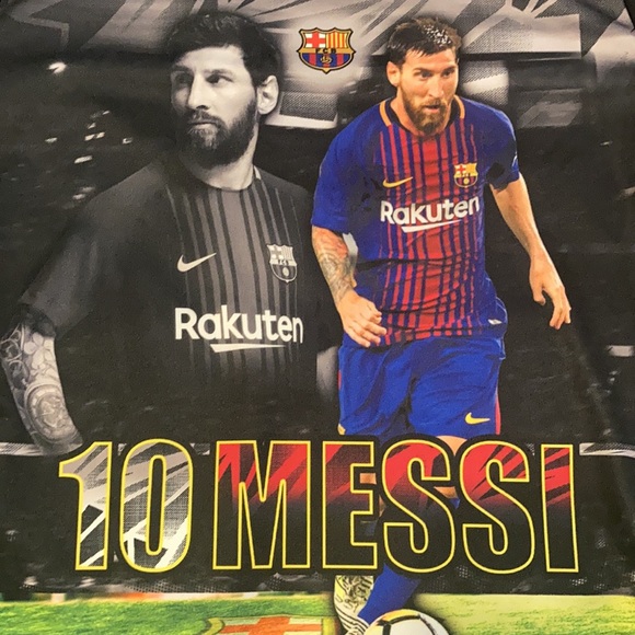 MESSI size Large men’s shirt. FC Barcelona - Picture 4 of 4